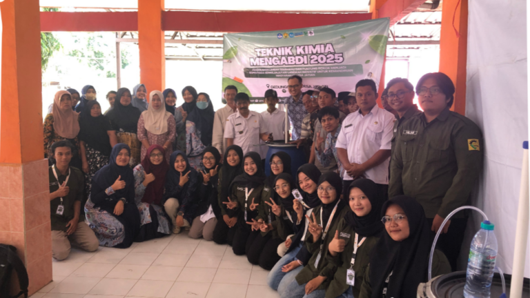 Teknik Kimia Mengabdi 2025: Inovasi dari Limbah Tembakau untuk Kemandirian Desa Jatian