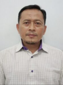 Dr. Bambang Piluharto, S.Si., M.Si.